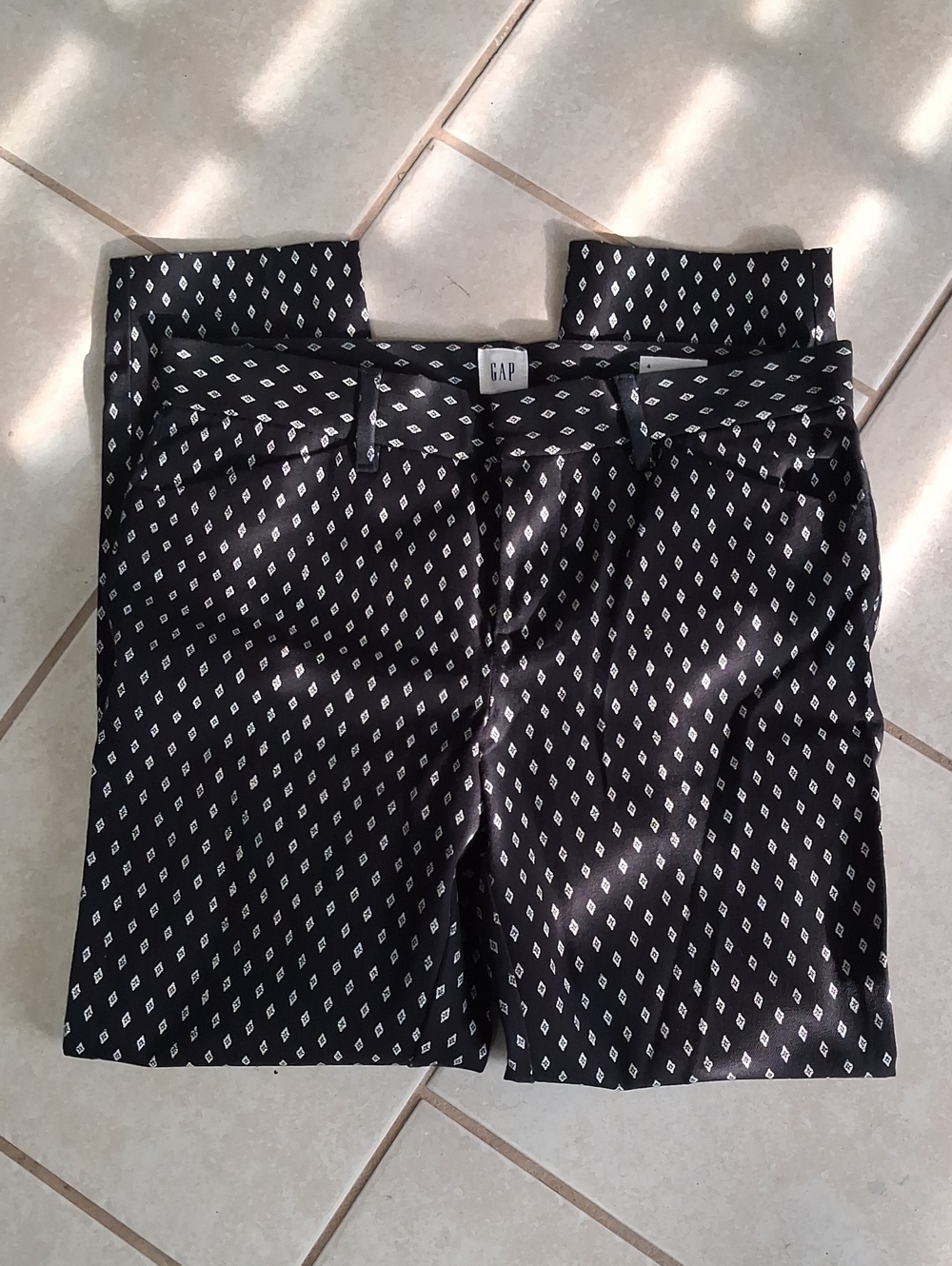 GAP Womens Sz 4 Black and White Signature Skinny Ankle Pants